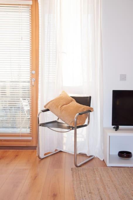 2 Bed 2 Bath Apartment With Canal View Dublin Buitenkant foto
