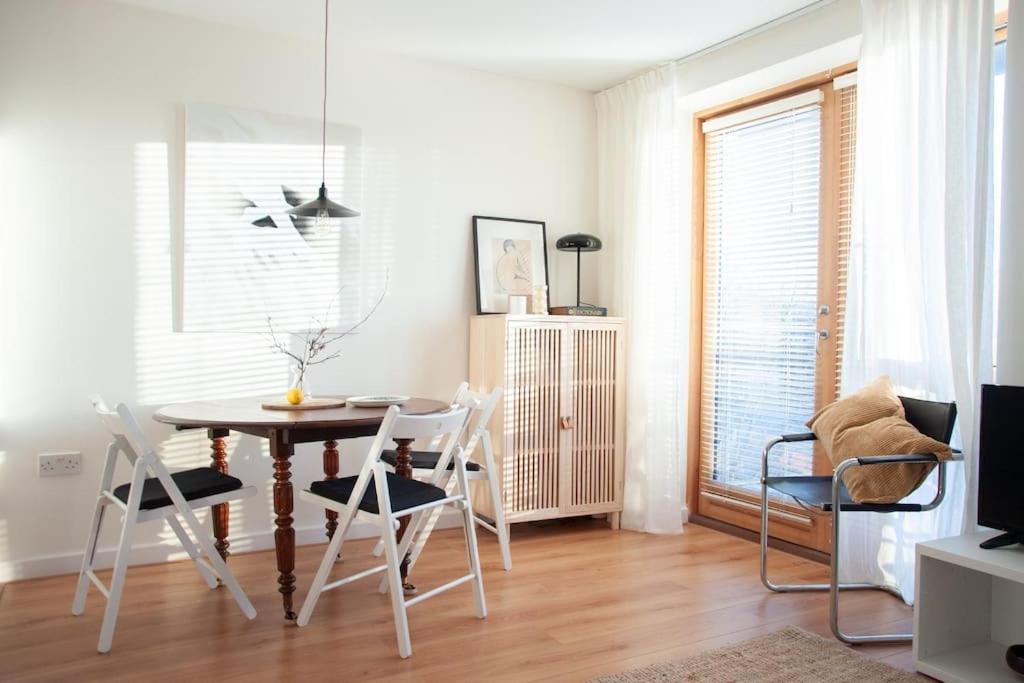 2 Bed 2 Bath Apartment With Canal View Dublin Buitenkant foto